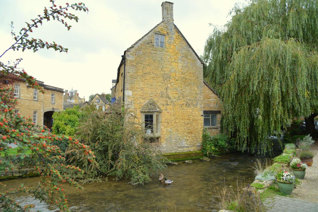 Coombe Cottage Sutton Green Ngoại thất bức ảnh