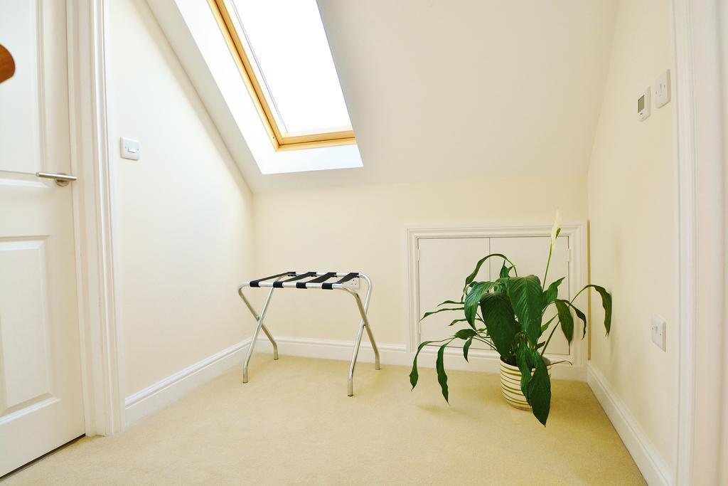 Coombe Cottage Sutton Green Ngoại thất bức ảnh